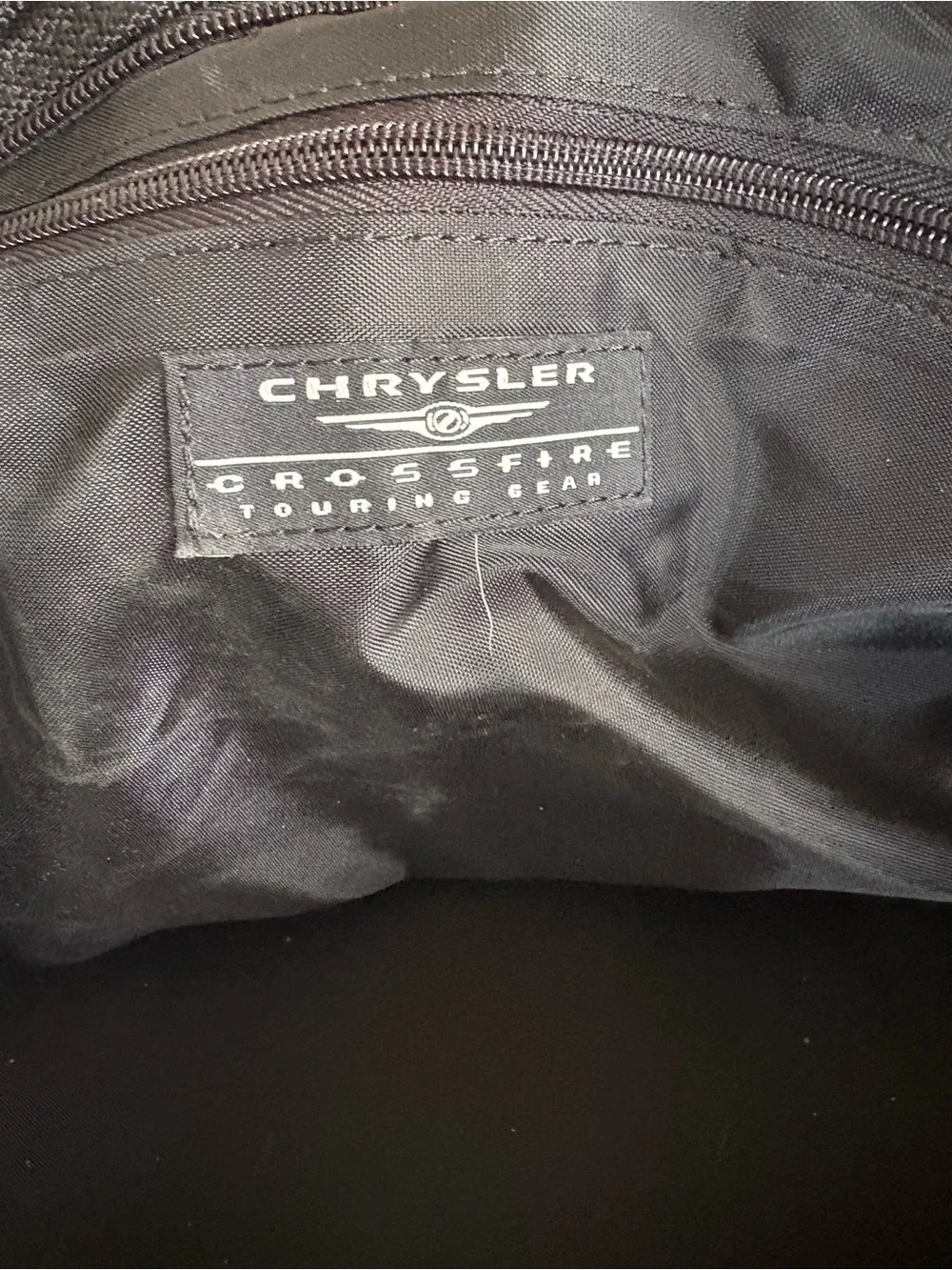 Chrysler Crossfire 26”Black Touring Gear Zip-Up Travel Duffle Bag Luggage EUC!